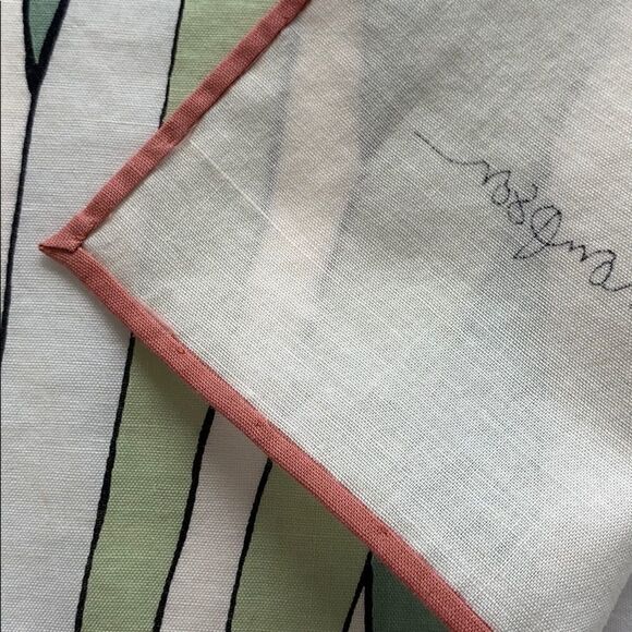 Jim Thomson fine cotton iris design scarf - Picture 3 of 4